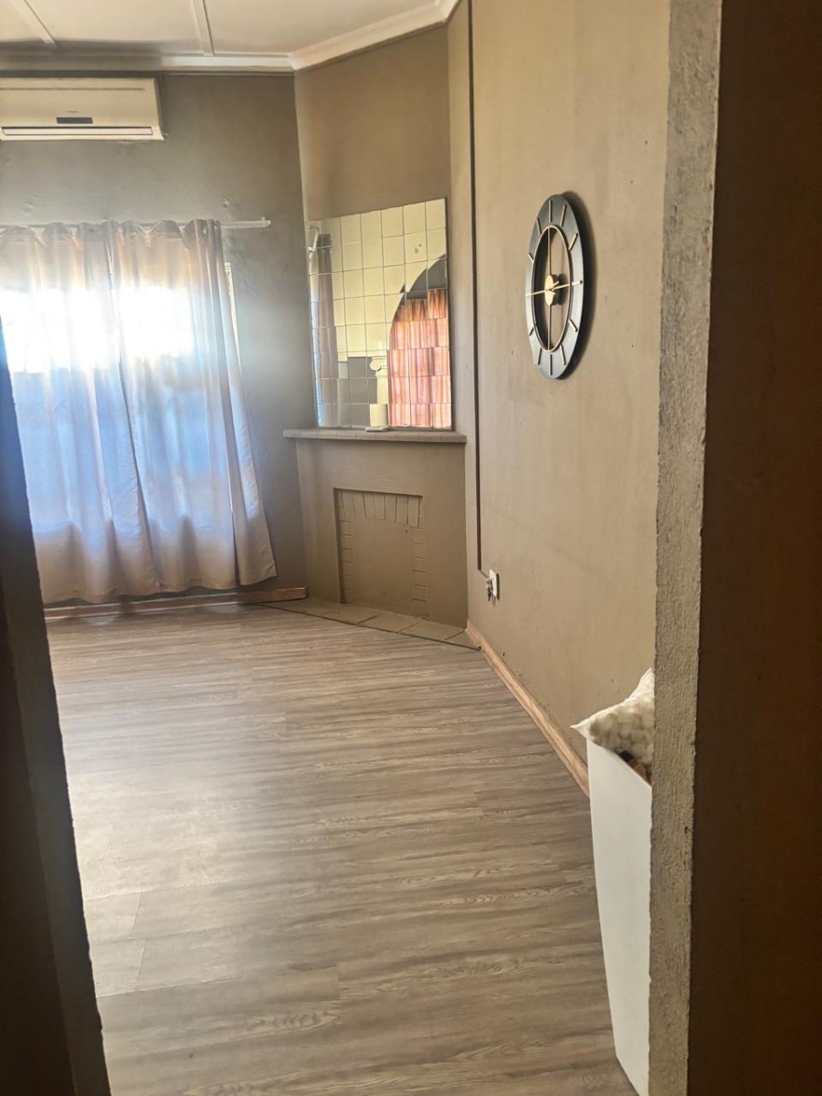 3 Bedroom Property for Sale in De Aar Northern Cape